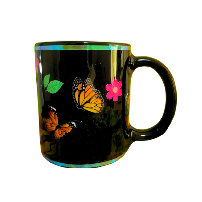 Taza de Flores Negra